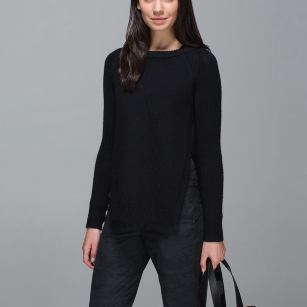 Lululemon yin to you sweater size 6 black